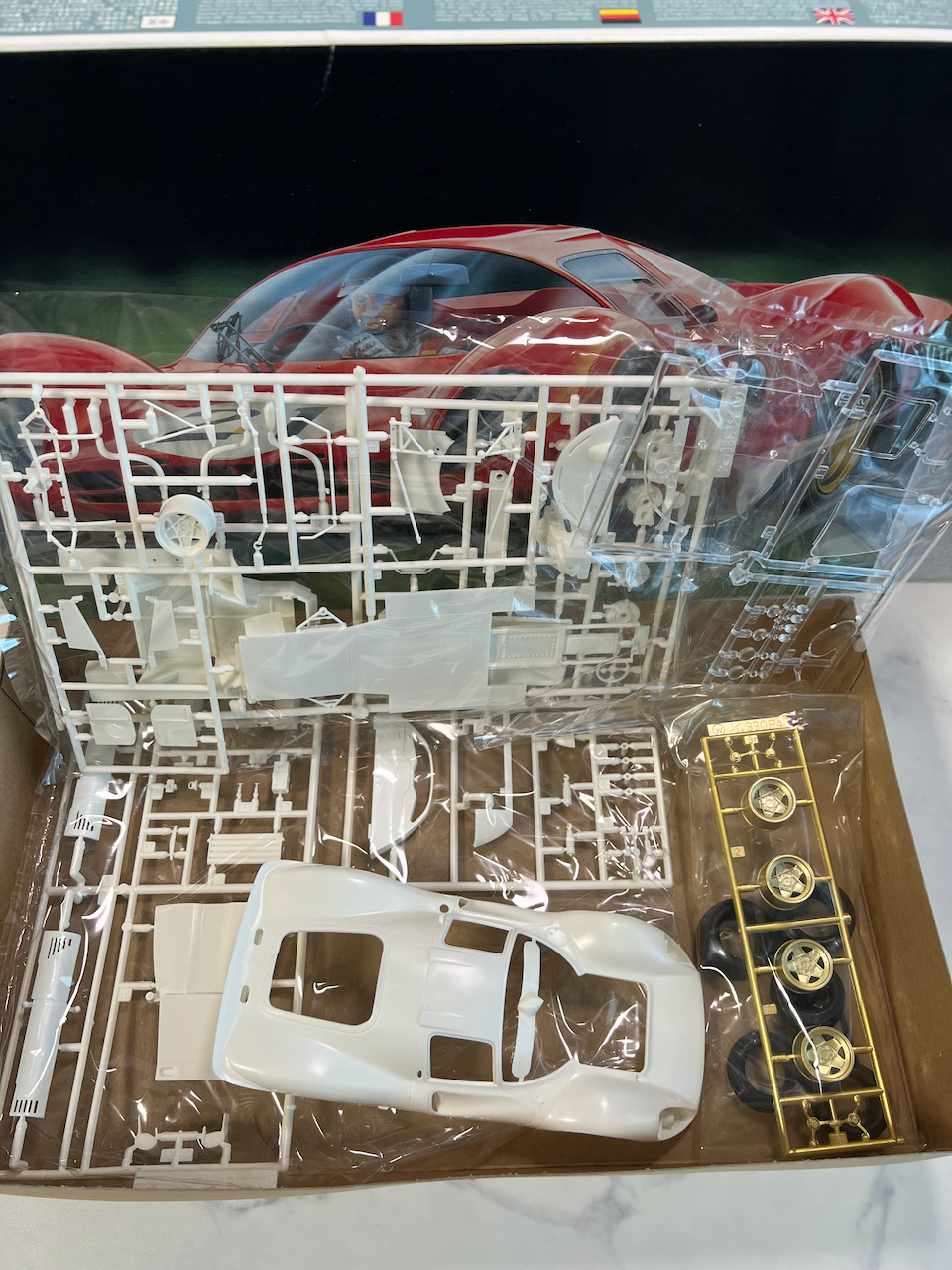 FUJIMI 1/24 FERRARI 330 P4 BERLINETTA 1967 Le Mans 24 Hours 2nd Plastic Model Kit