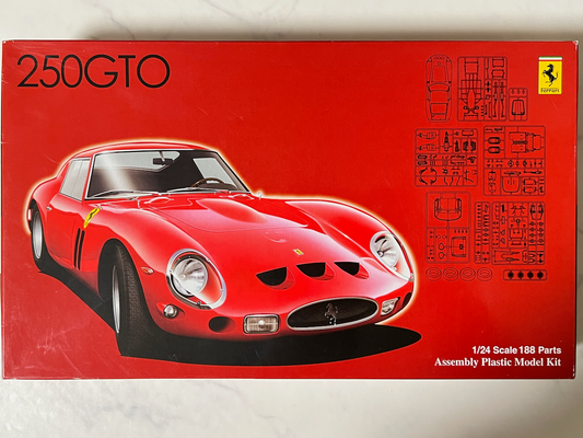 Fujimi 1/24 FERRARI 250 GTO Plastic Model Kit