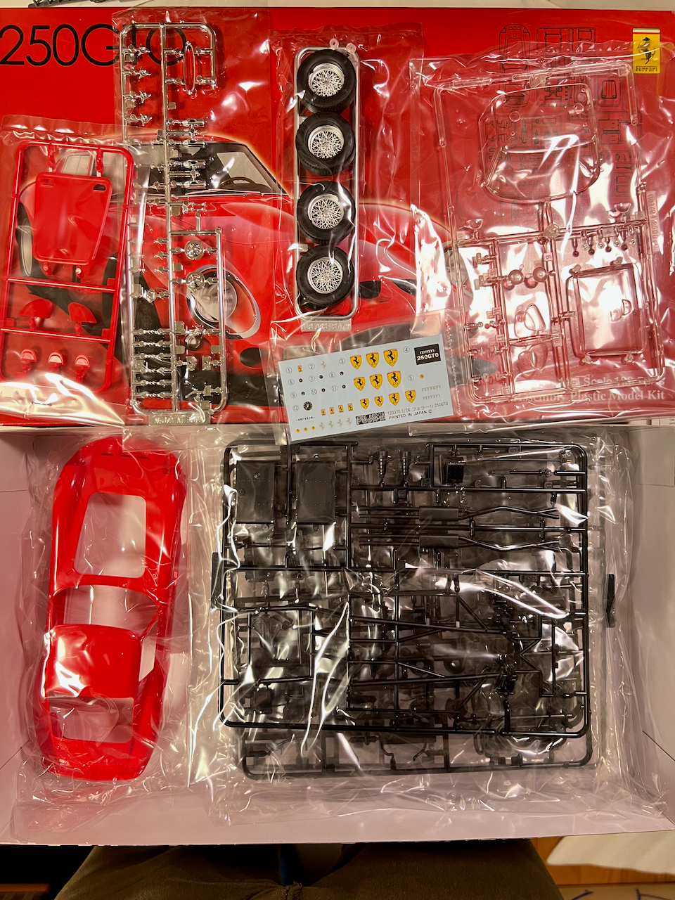 Fujimi 1/24 FERRARI 250 GTO Plastic Model Kit