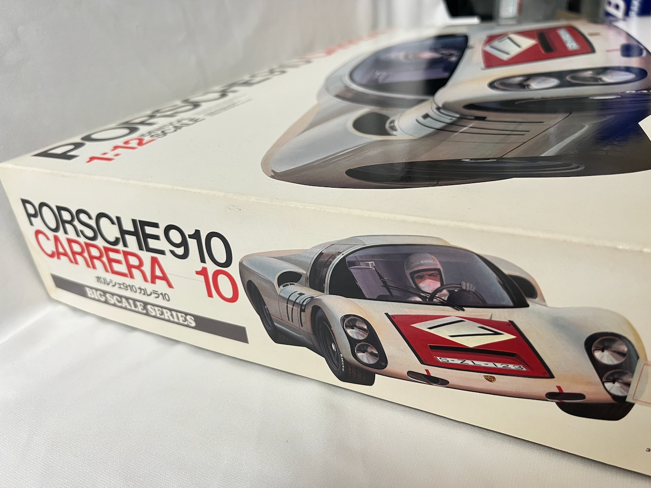 Tamiya 1/12 PORSCHE 910 CARRERA 10 Big Scale Series Plastic Model Kit